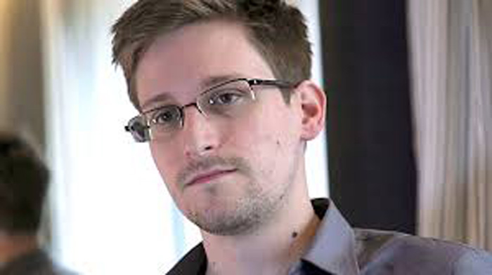 Edward Snowden : Oui, le gouvernement des Etas-Unis peut voir vos photos de pénis