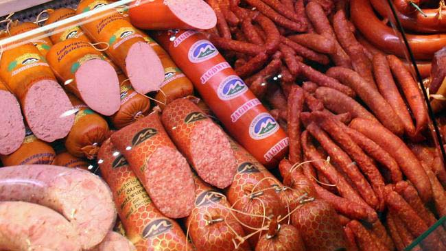Salami,  hot dog, jambon,  bacon, saucisses,  et autres viandes préparées seraient cancérigènes