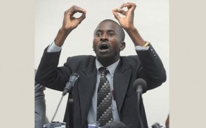 Haiti: Le sénateur Sénatus exige une enquête sur les millions debloqués pour la Caravane du changement