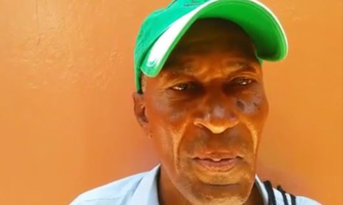 HAITI: Un jeune chauffeur de taxi  moto a dépouillé un commerçant avec un poignard ( video )
