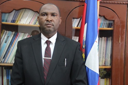 HAITI: Le ministre Dorsonne, accusé dans l’affaire Sandro Joseph