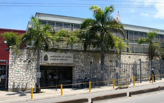 Haïti: Le Canada rapatrie son personnel non essentiel de l’ambassade