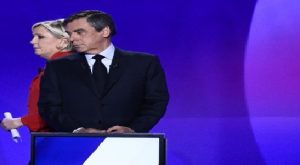 Monde: La candidate du Front national Marine Le Pen a plagié un discours de François Fillon