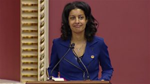 Monde: Une haitienne vice-première ministre du Québec