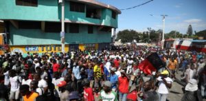 Haiti: Les manifestants dans l’incapacité d’atteindre les périmètres du Palais national ou du Parlement