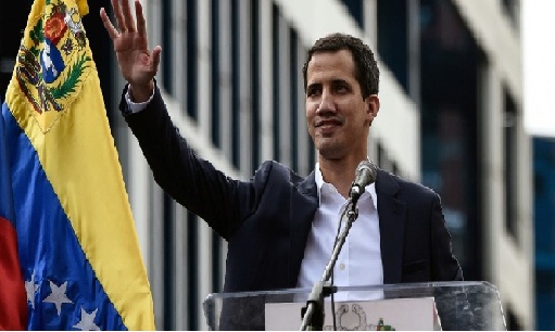 Monde: Juan Guaido « président par intérim » du Venezuela, reconnu par Washington et Ottawa