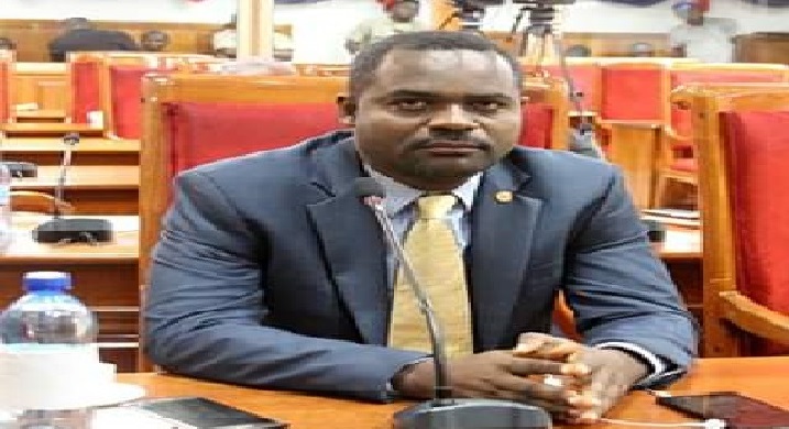 Haiti: Le Sénateur Kédlaire Augustin veut un audit des firmes d’exécution du dossier PetroCaribe