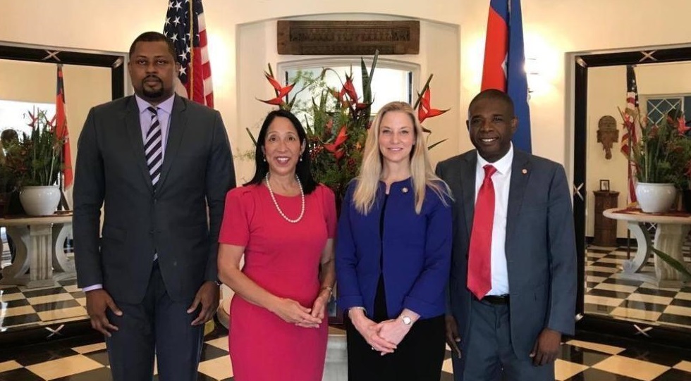 Haiti: La Sous-secrétaire adjointe pour Haïti, le Canada et les Caraïbes rencontre des acteurs clés de la vie nationale