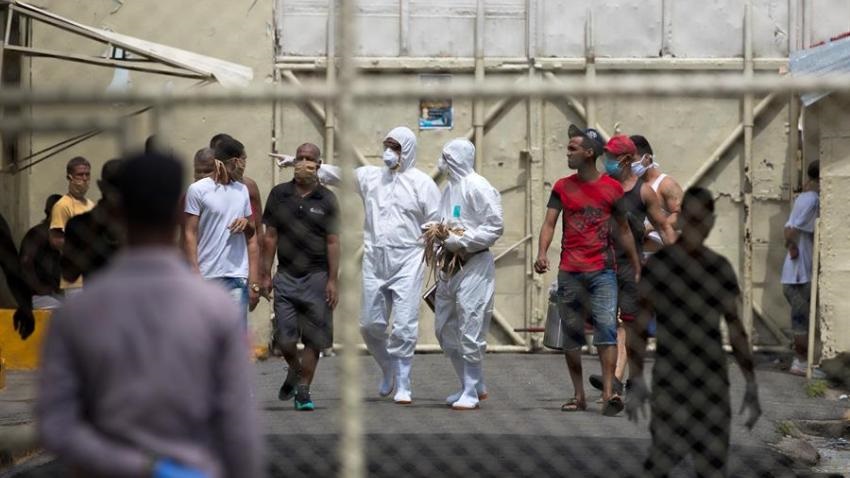 Monde: Le couvre-feu visant à limiter la propagation du Coronavirus en RD fait plus de 40 000 prisonniers