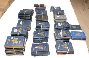 faux-passeports